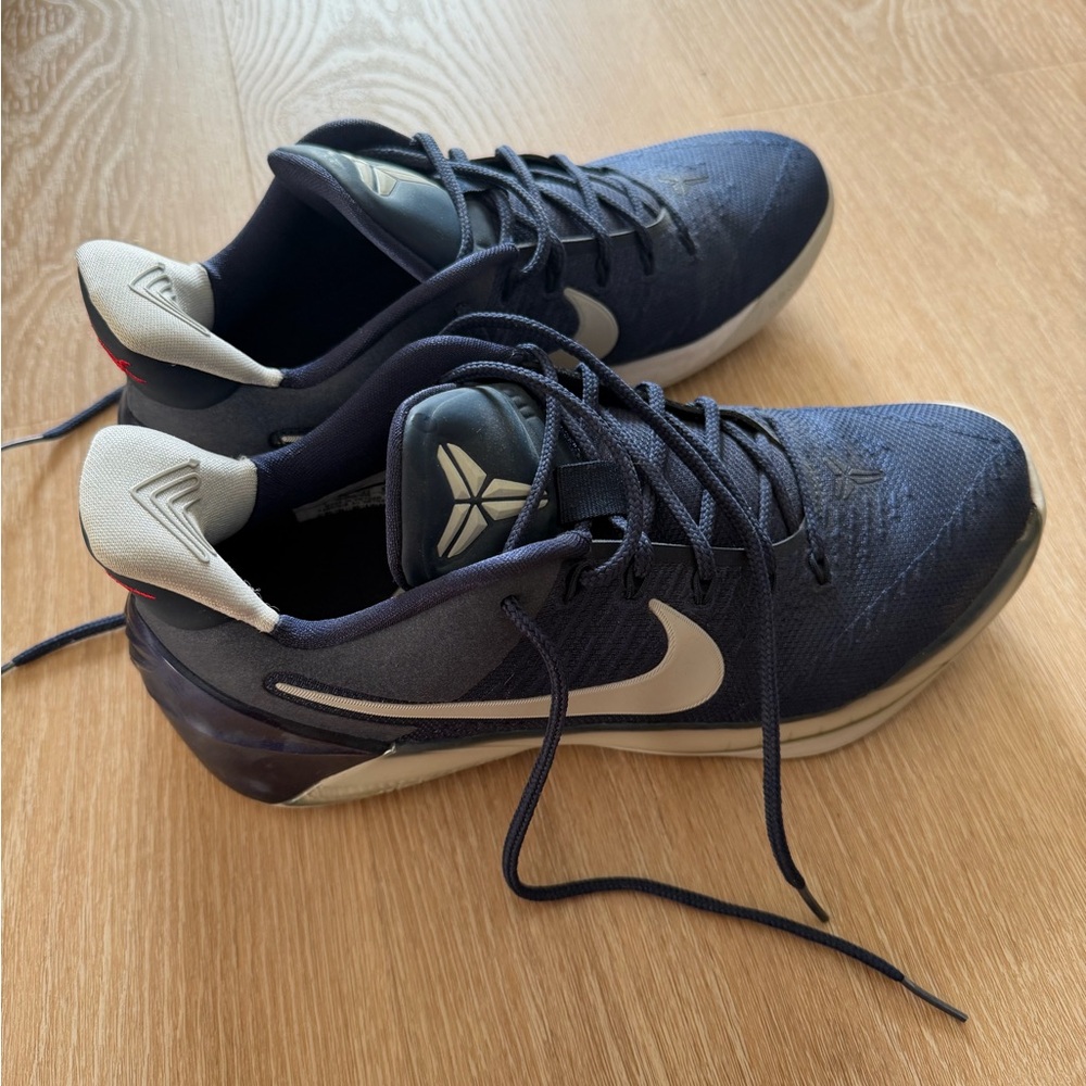 Nike Kobe Basketball Shoes (unisex)